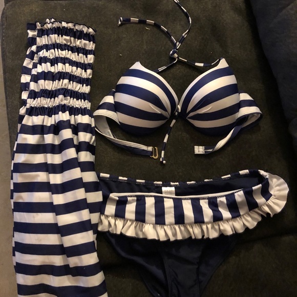 3 piece bikini - Picture 1 of 3